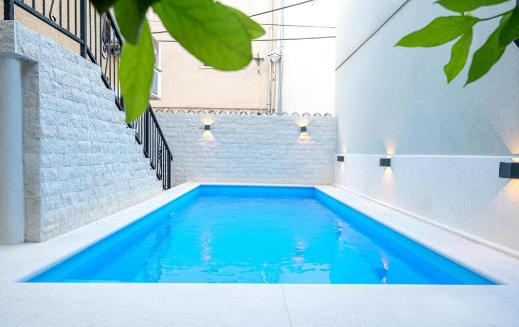 Heritage Residence In Center With Pool- Apartments Vodice Kültér fotó